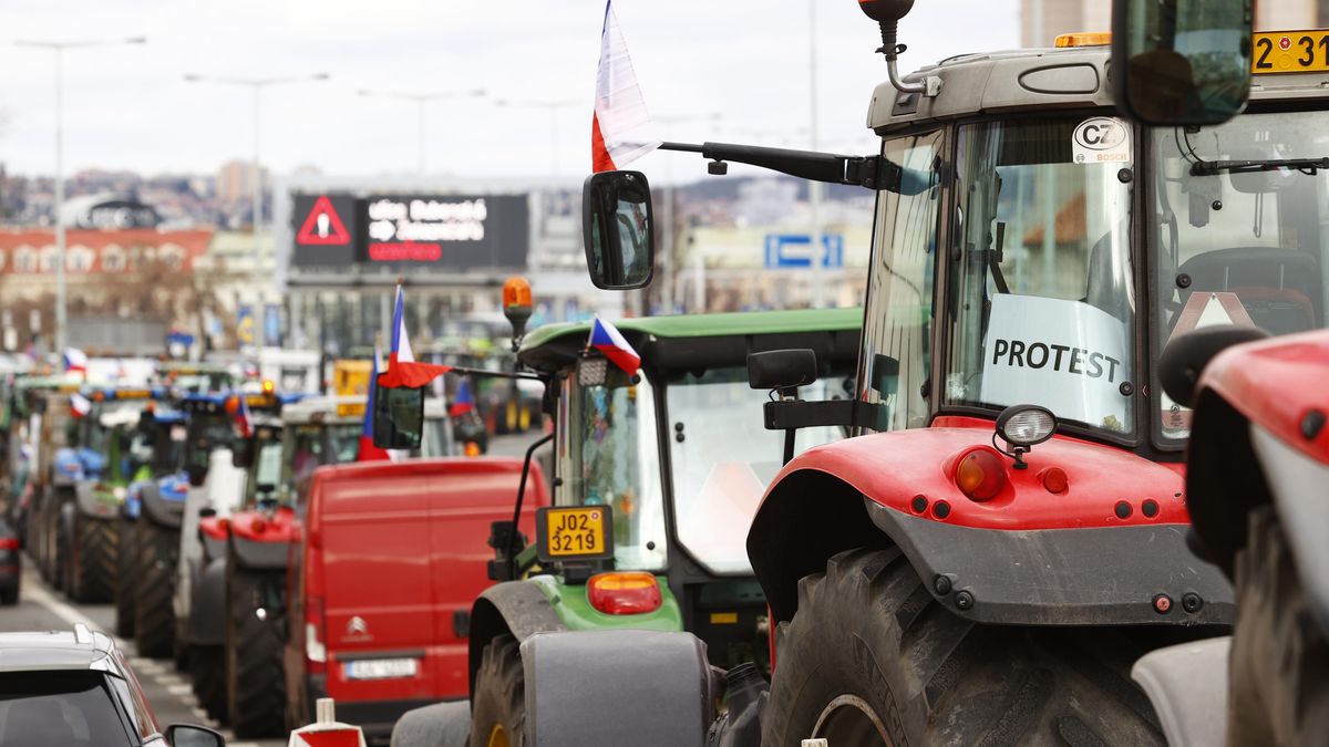 Protesty zemědělců – doprava ve Žďáře