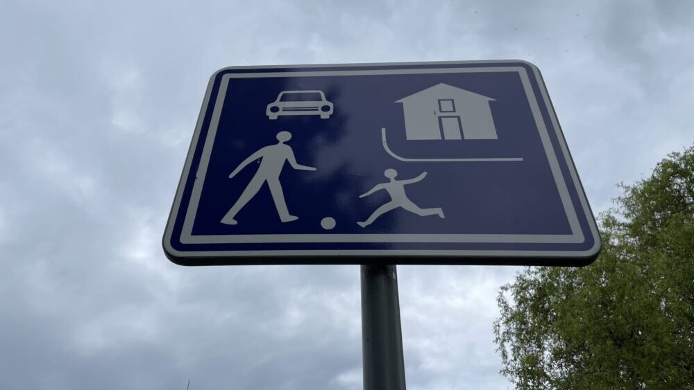 Městská policie navštívila děti na dopravním hřišti