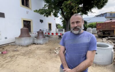 Architektonický průzkum odhalil základy neznámé stavby v centru Žďáru